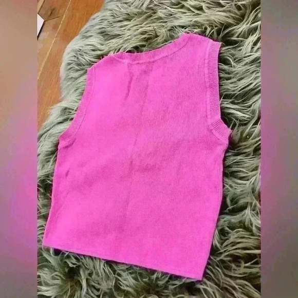 Zara Seamless Basic Tank Size S - Picture 2 of 9